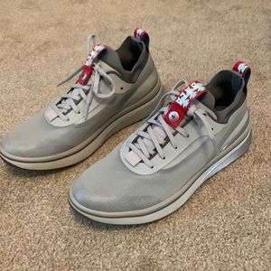 Bala size 8. Gray.